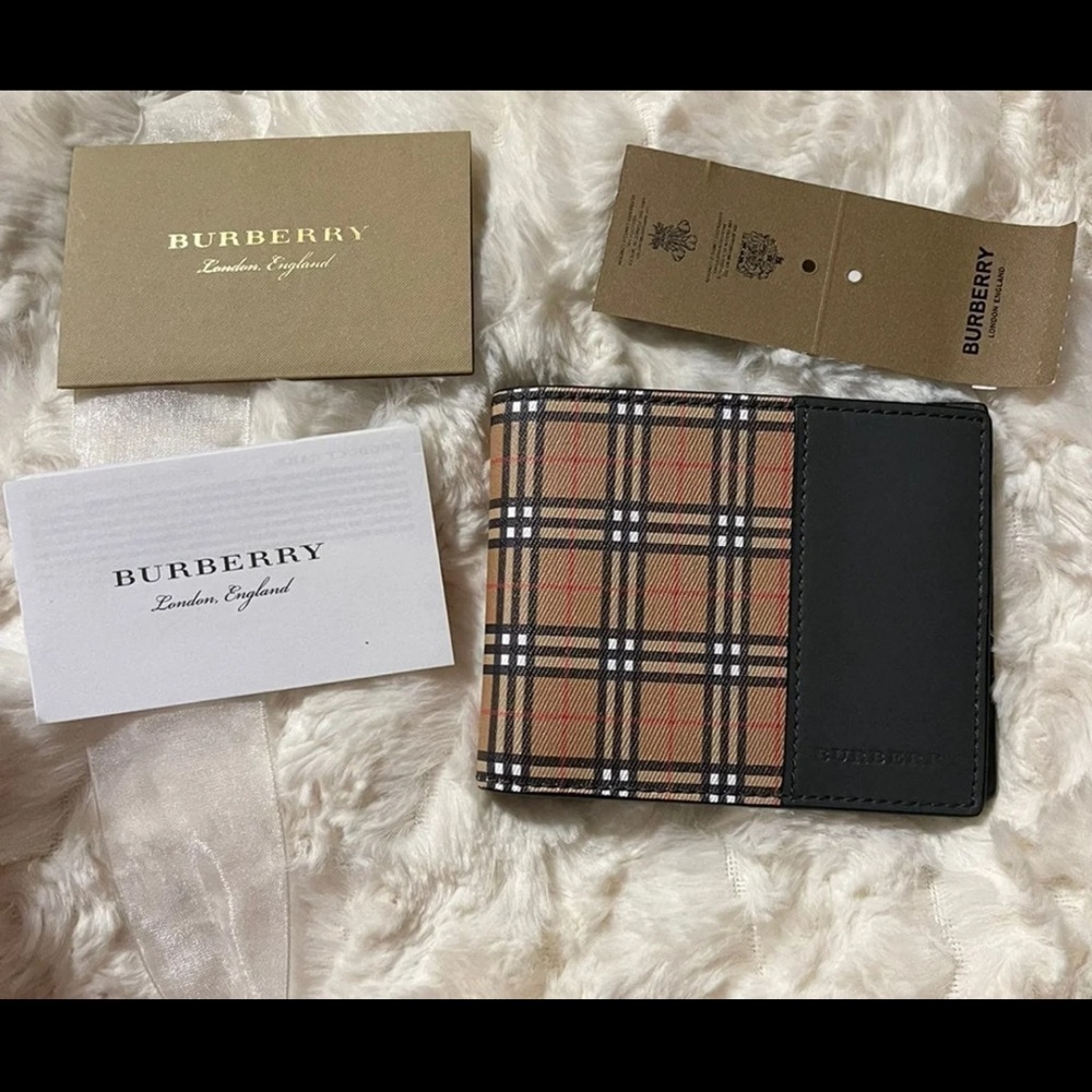 SOLD Authentic Burberry wallet